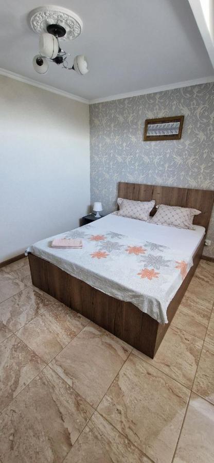Tecuci Apartment In The Center Chişinau Exteriör bild