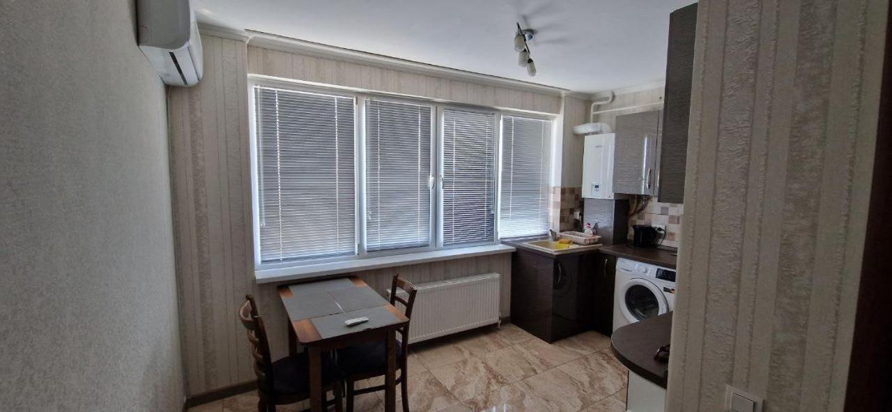 Tecuci Apartment In The Center Chişinau Exteriör bild